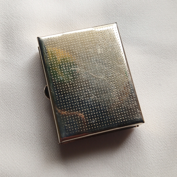 Vintage mini metal hinged box - Picture 7 of 7